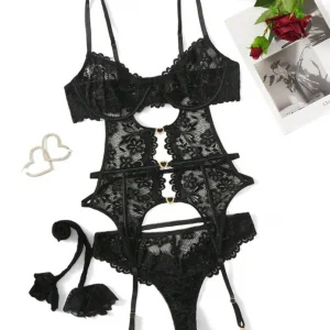 Body in black set